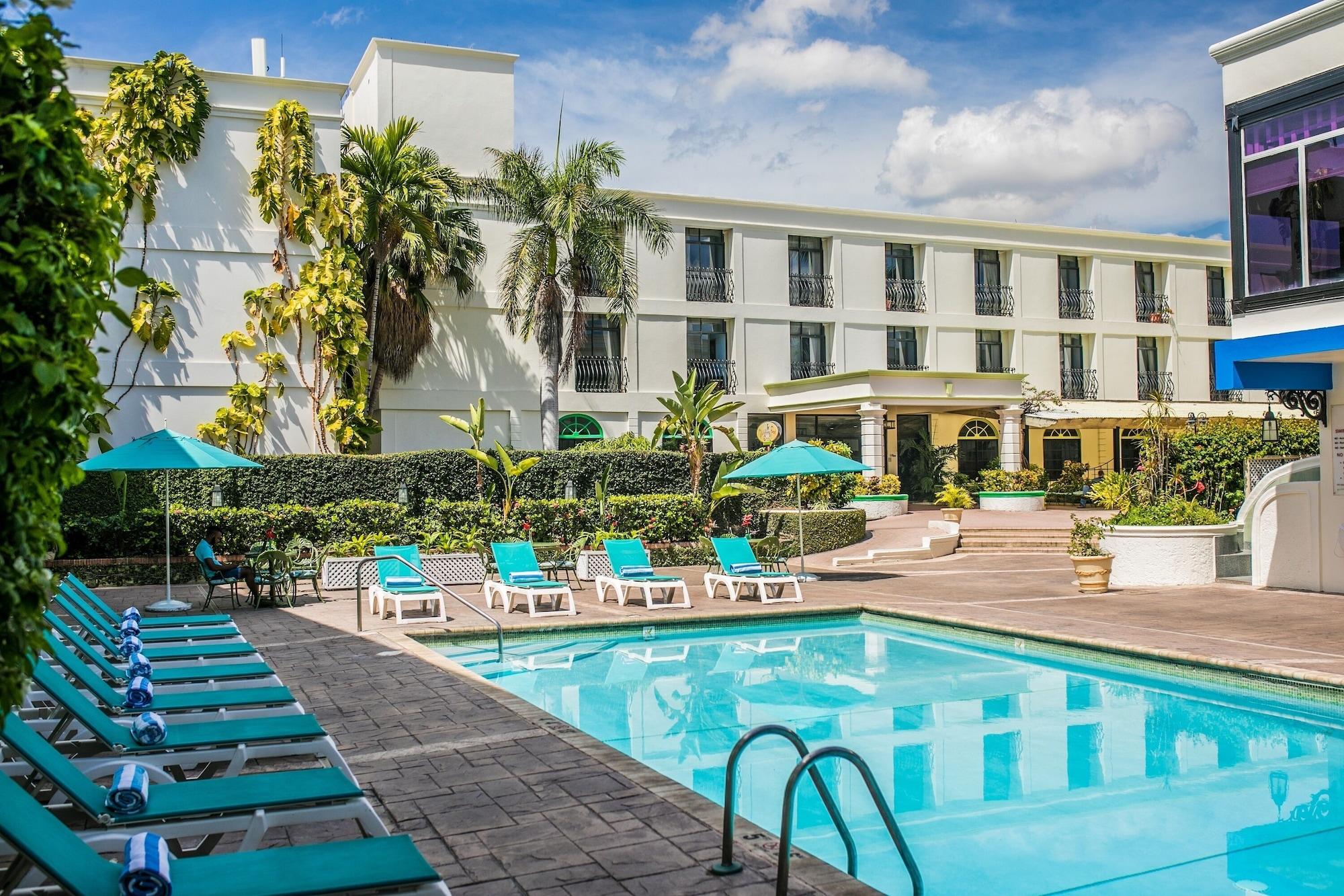 The Knutsford Court Hotel Кінгстон Екстер'єр фото