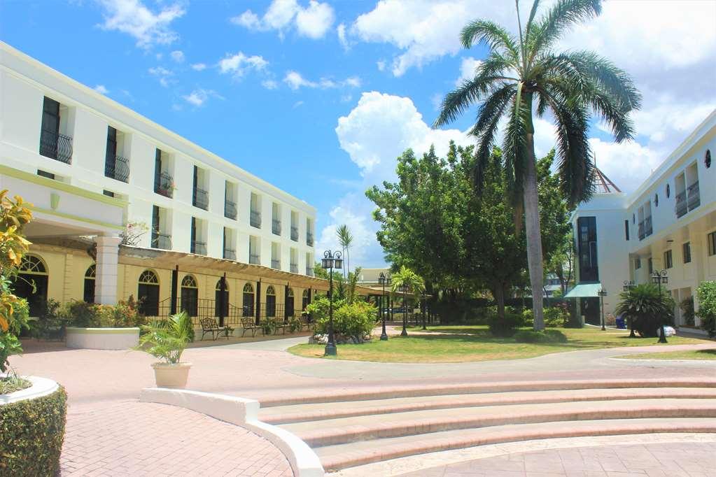 The Knutsford Court Hotel Кінгстон Екстер'єр фото